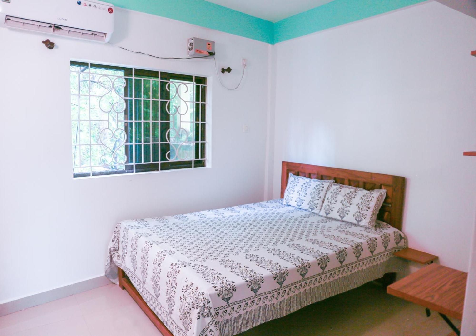 Kumbaya Beachside Hostel & Apartments At Arambol Beach Exteriör bild