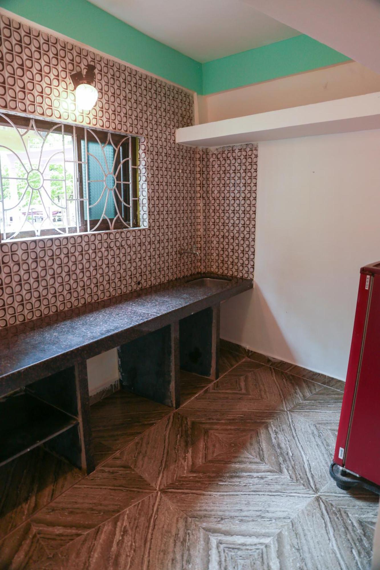 Kumbaya Beachside Hostel & Apartments At Arambol Beach Exteriör bild